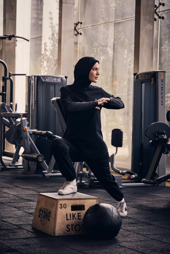 Modest Active Long-Sleeve Zippered Blue Modest Training T-Shirt TC2